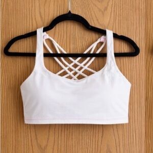 Lululemon Free to Be Bra